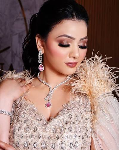 Glamorous Party Makeup for Special Occasions